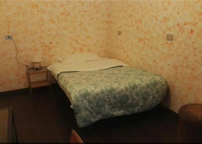 Residenza Laterano בית הארחה רומא