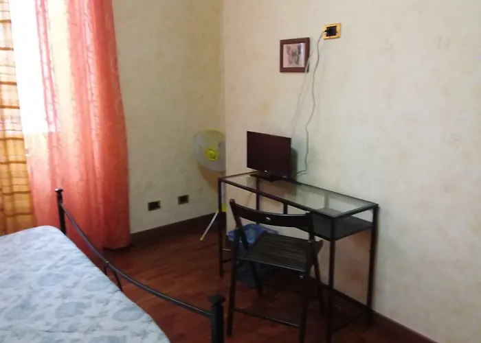 Residenza Laterano בית הארחה